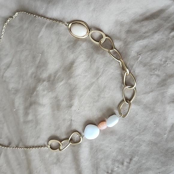 Necklace - Picture 2 of 3